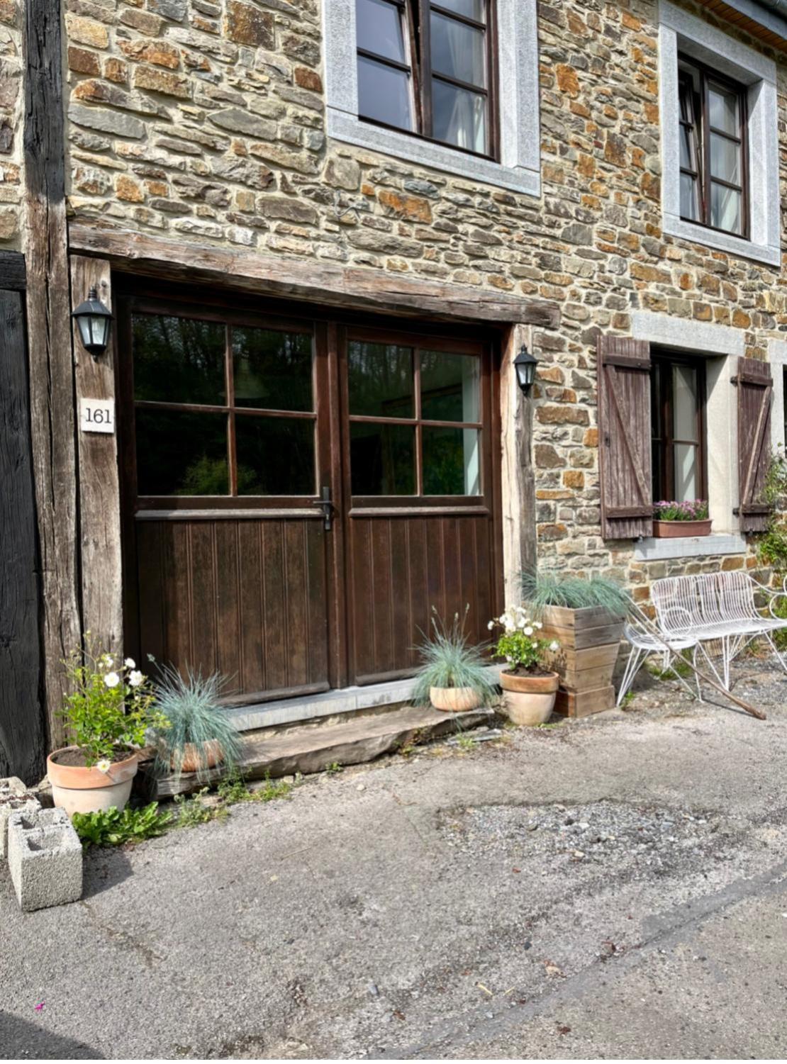 Ferienwohnung Les Ecuries De Lesse Libin Exterior foto